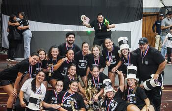 Las Little Queens se consagraron en la Primera Liga de Desarrollo Femenina U21, al derrotar en finalísima a Félix Pérez Cardozo.