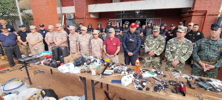 Durante una requisa en el penal de Misiones, se incautaron sustancias ilícitas y armas blancas