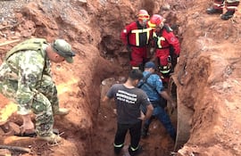 San Lorenzo: la búsqueda del niño Tobías se intensifica con militares y bomberos.
