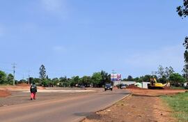 Rotonda de entrada a la ciudad de San Juan Nepomuceno, en proceso de terminación.