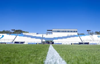 Vista del estadio Ameliano Villeta del Club Sportivo Ameliano en la ciudad de Villeta, Paraguay.