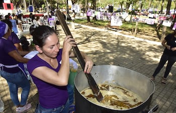 Evento pro ollas populares en la Plaza Oleary. ARCHIVO.