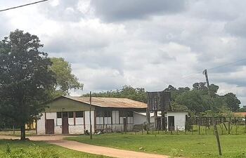 El predio del matadero municipal de la ciudad de Paraguarí fue vendido por una bicoca, según denuncia de dos concejalas.