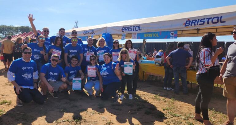 El equipo de Bristol dijo presente a la comilona, que resultó todo un éxito en su edición 2023.