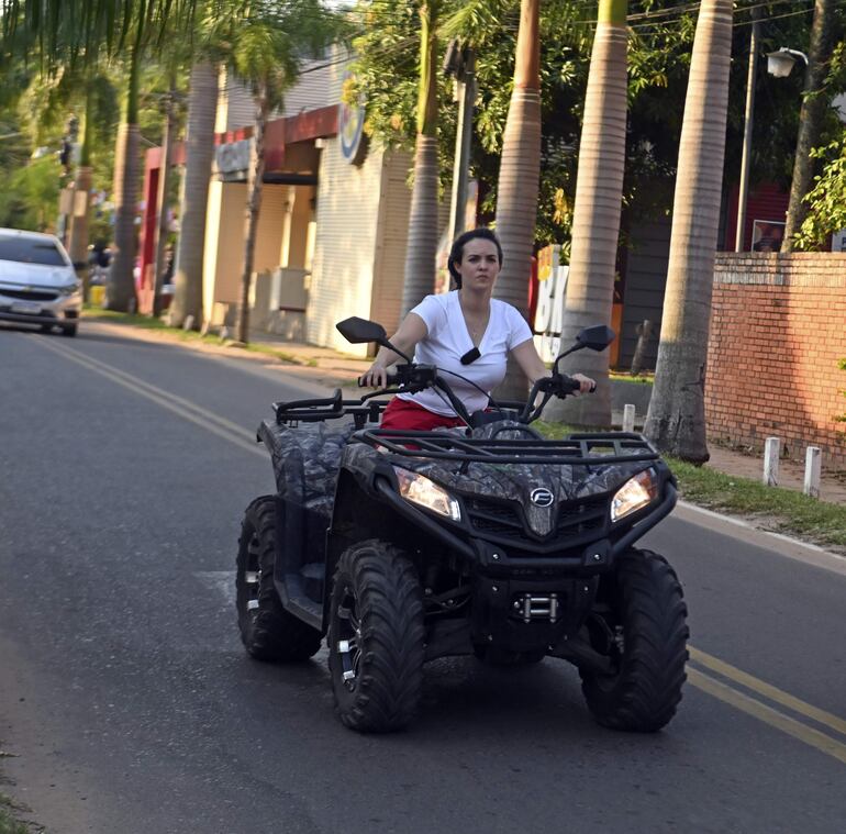 Paseos en cuaci de aquí para allá.