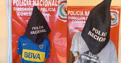 Estos dos hombres fueron aprehendidos por tentativa de robo agravado en la ciudad de Capiatá.