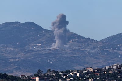 Bombardeo israelí contra los paramilitares de Hezbolá, en Líbano.