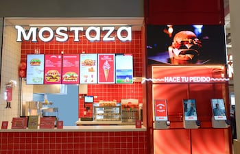 Mostaza se suma a las opciones gastronómicas del Shopping París, en Ciudad del Este.