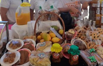 Platillos a base de Mangos en Areguá.