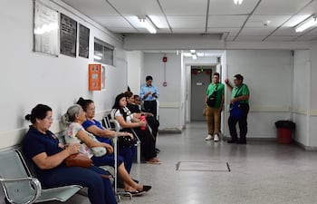 Sala de espera en la Clínica Boquerón del IPS. Foto: archivo.
