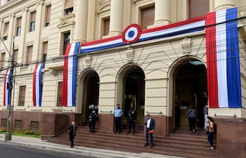 Aunque el 91,47% de la cartera del BNF corresponde a la Categoría 1, registra un 3,16% en la Categoría 6, la proporción más alta entre las entidades consideradas.