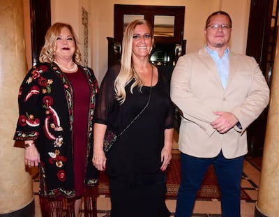 Los anfitriones y propietarios de Casa 1927, los hermanos Sady, Carmen y Paolo Bazán Díaz de Bedoya.