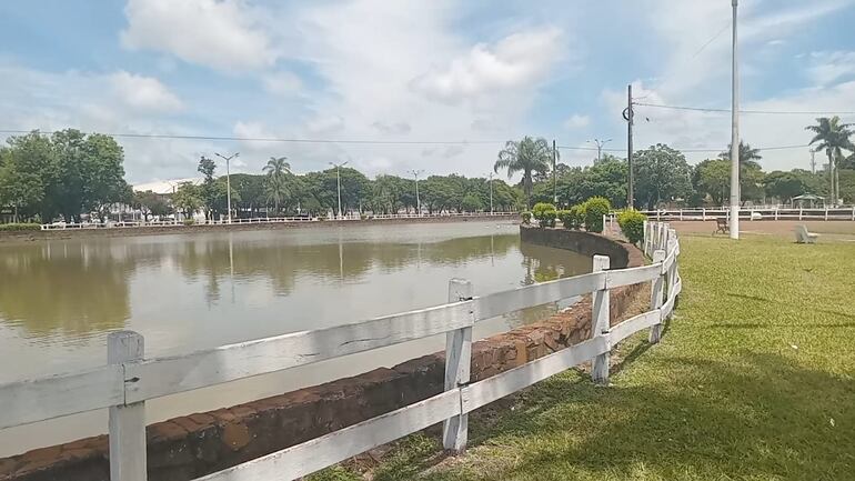 Laguna Punta Porã, en Pedro Juan Caballero.