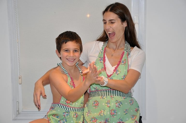 Valentín Yankelevich con su mamá Romina Yan. (Instagram/Valen Yankelevich)