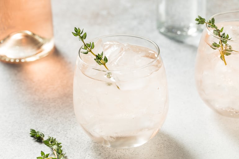 Spritzer de vino rosé.