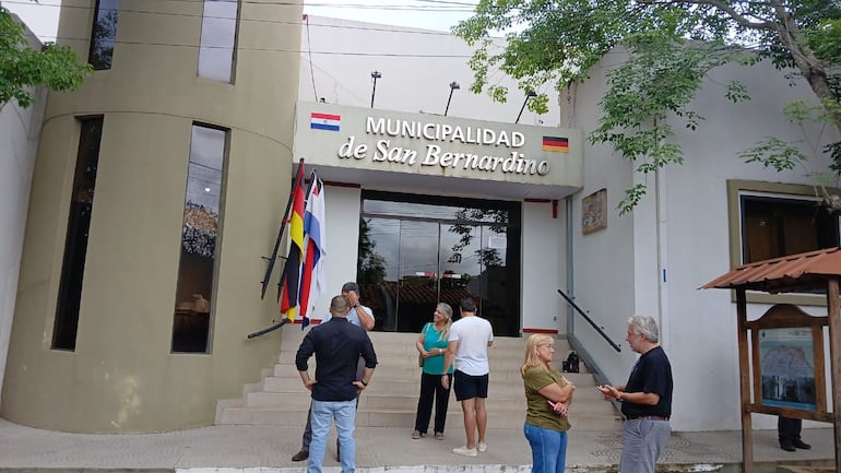 Intendente de San Bernardino hizo el vacío a la Cámara de Comercio