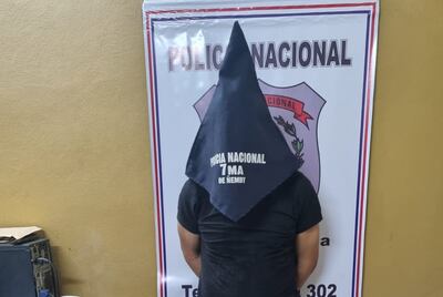 Este hombre fue aprehendido por ser sindicado como el presunto autor de un hurto agravado.