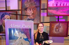 Claudelina Santa Cruz Pino, realizo el lanzamiento de su libro, alma pura que cuenta las vivencias de la niñez a través de la poesías.