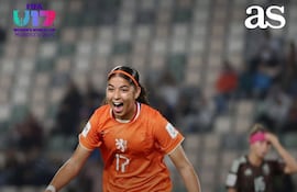 Lina Touzani, al minuto 69, marcó el gol del triunfo para Países Bajos sobre México, en la semifinal del Mundial Femenino Sub 17.