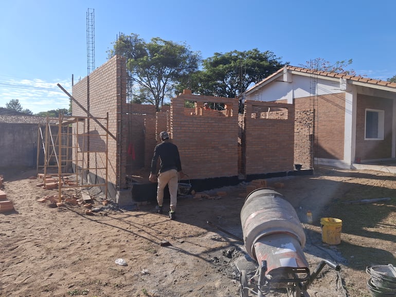 Iniciarán el año lectivo en medio de obras y con obsoleta red eléctrica