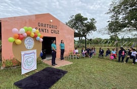 Las clases comenzaron en el oratorio de la Santa Cruz, debido a que no repararon el edificio donde funciona la escuela y colegio.