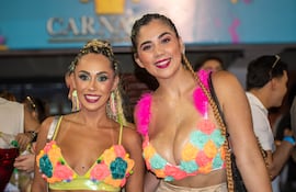 Blanca Casas y Camila Chamorro.