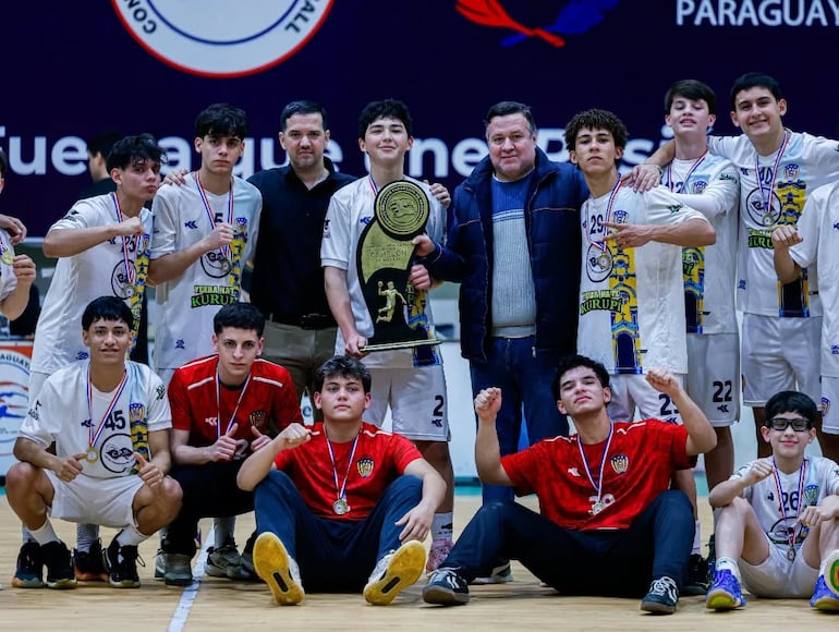 Los cadetes de Luque Handball también se sumaron a sus mayores en la obtención del título del Apertura'26.