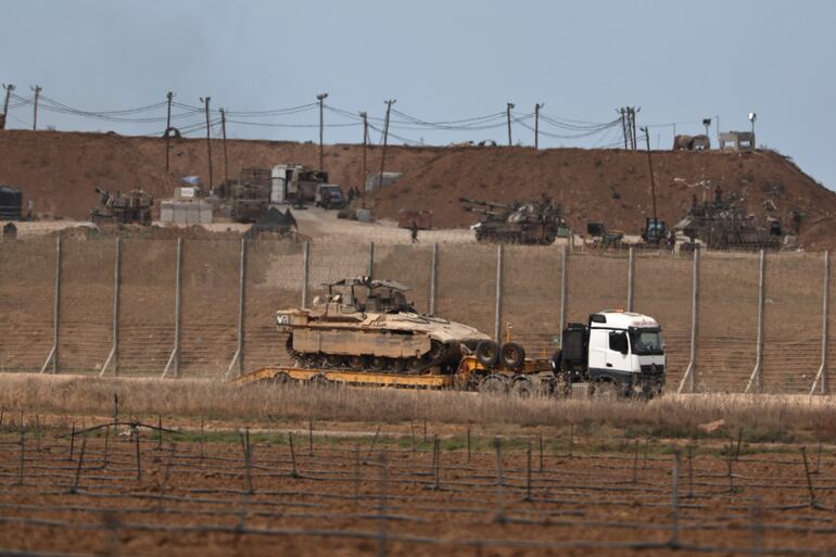 Las fuerzas militares de Israel comienzan a replegarse.