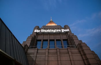 William Lewis, un exejecutivo de Dow Jones y del periódico de economía y negocios Wall Street Journal será el nuevo editor y director ejecutivo del diario The Washington Post, puesto que asumirá el próximo 2 de enero, tras abandonar el cargo en agosto pasado Fred Ryan, informó este sábado el rotativo.
