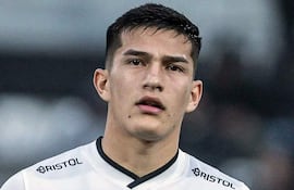 Axel Alfonzo (07/05/2004) será cedido por Olimpia al Deportes Limache, con opción a compra.