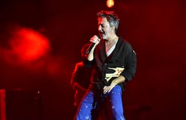 Babasónicos cierra la primera jornada de Reciclarte 2025.