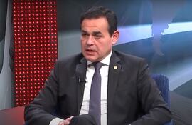 El canciller nacional, Rubén Ramírez Lezcano, en los estudios de ABC TV.