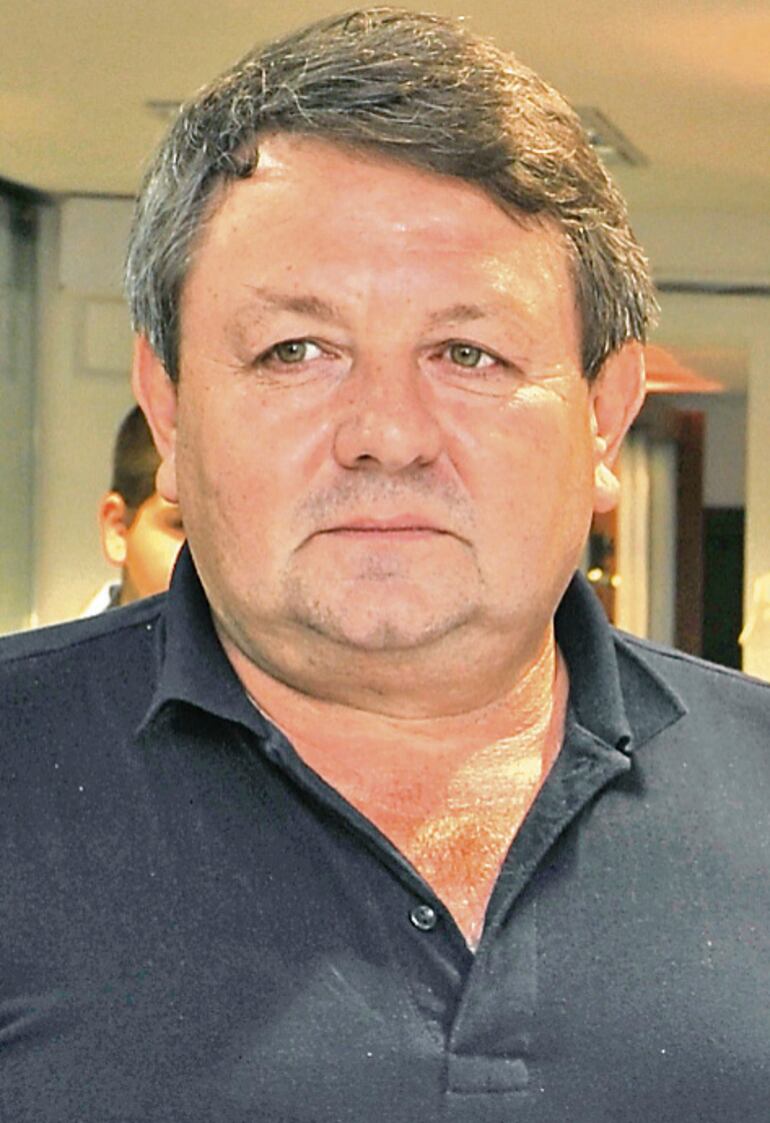 V&iacute;ctor Insfr&aacute;n, consejero.