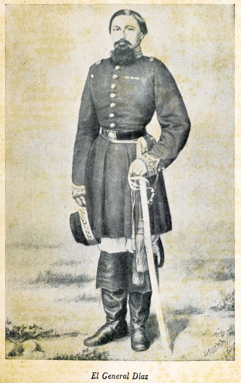 José Eduvigis Díaz. Una de las pocas fotografías del joven general que murió en Paso Puku, con 33 años de edad.