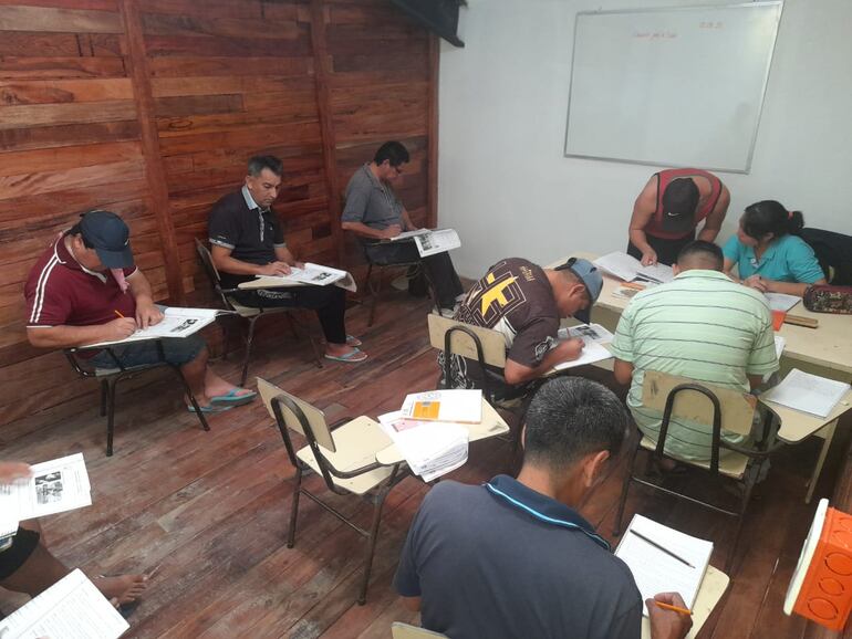 Construyen aulas en la penitenciaria de Emboscada