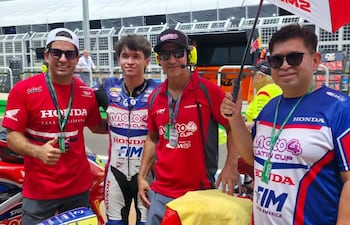 Esteban Carrizosa, Nico Torrez, Pedro Valiente y Ramón Torrez durante la previa.