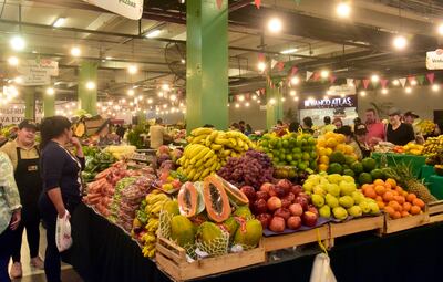 Frutas, hortalizas y verduras frescas llegan al Agroshopping cada martes desde 1998.