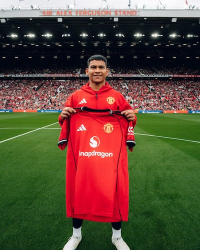 El paraguayo Diego Basilio León es una de las cuatro incorporaciones del Manchester United para la nueva temporada europea.