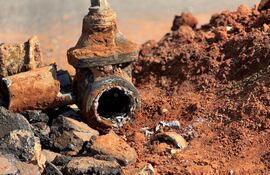 La Empresa de Servicios Sanitarios del Paraguay S.A. realizará renovación de cañerías en Asunción.