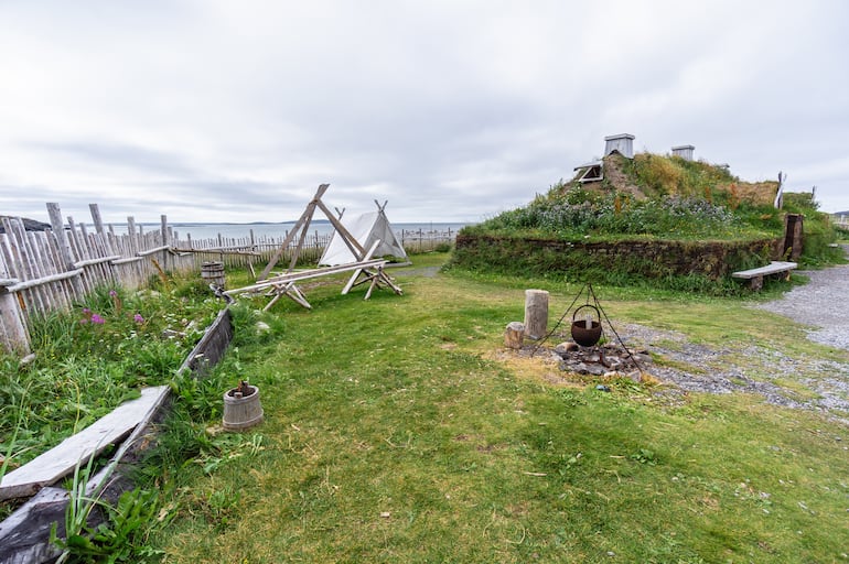 L'Anse aux Meadows campamento vikingo y nórdico.