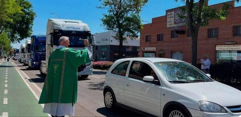 Imagen de referencia de la bendición de vehículos.