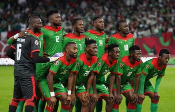 La selección de fútbol de Burkina Faso llegó este sábado a Buenos Aires, horas antes de enfrentar a Argentina en un amistoso.