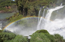 Saltos del Monday.