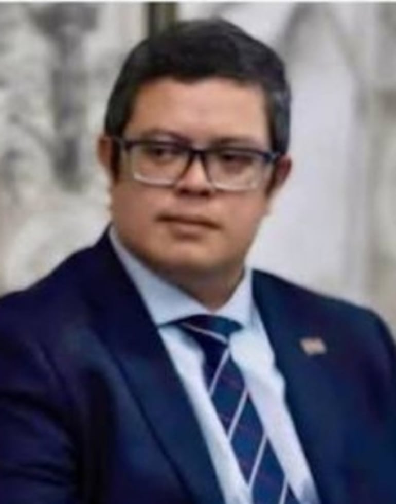 Rubén Gaona, encargado.