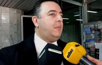 Abogado Rodrigo Yódice, representante de Urba Inmobiliaria.