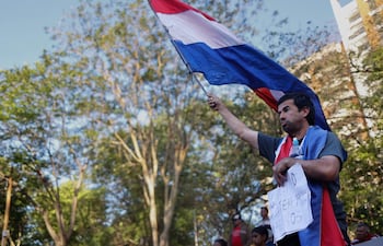 El espacio será de reflexión y diálogo sobre los principales avances y desafíos del Paraguay en estos 35 años de vida democrática.