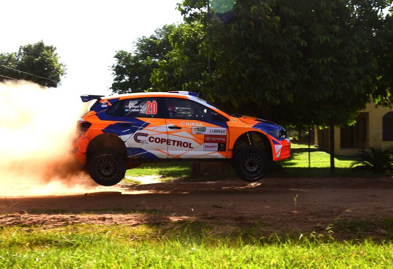 Gran gestión de Agustín Alonso en Paraguarí, quedando segundo por detrás de Diego Domínguez.