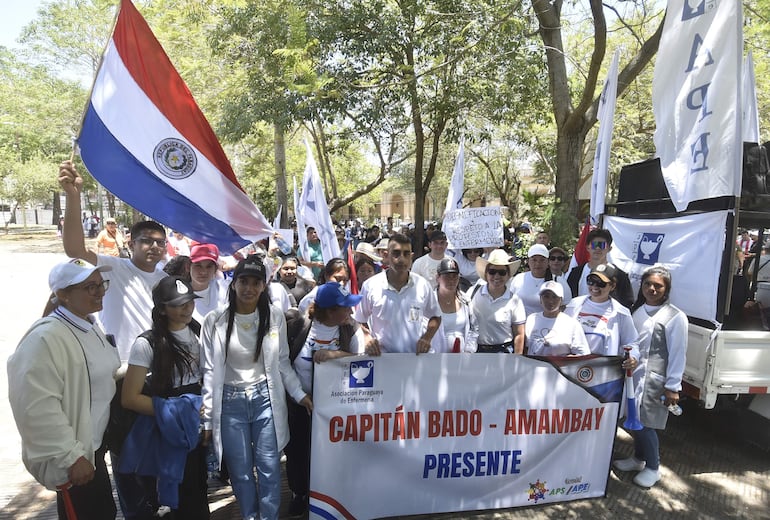 Manifestacion de enfermeras frente al congreso de la nacion
Hoy 26 de Noviembre de 2025
Gustavo Machado