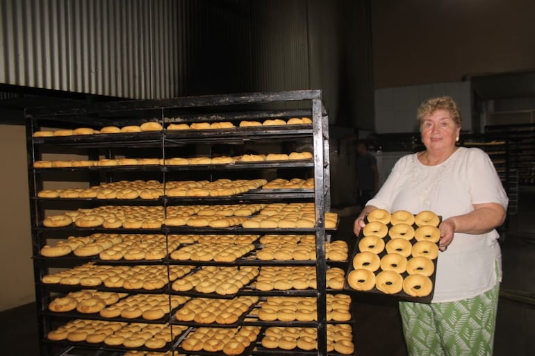 Tradición que se saborea: turistas se acercan a la chipería María Ana
