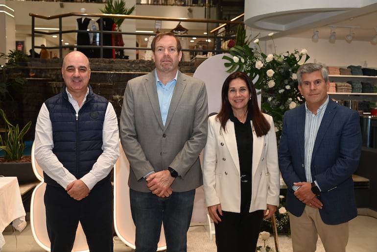 Nueva Americana celebra su 80º aniversario durante el mes de julio de 2026, con fecha central el 16 de julio. La emblemática tienda por departamentos conmemora ocho décadas de trayectoria desde su fundación en el centro de Asunción